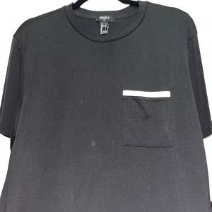 Black Forever 21 Tee